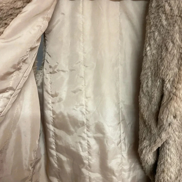 Wildflower size large lined faux fur - Picture 4 of 5